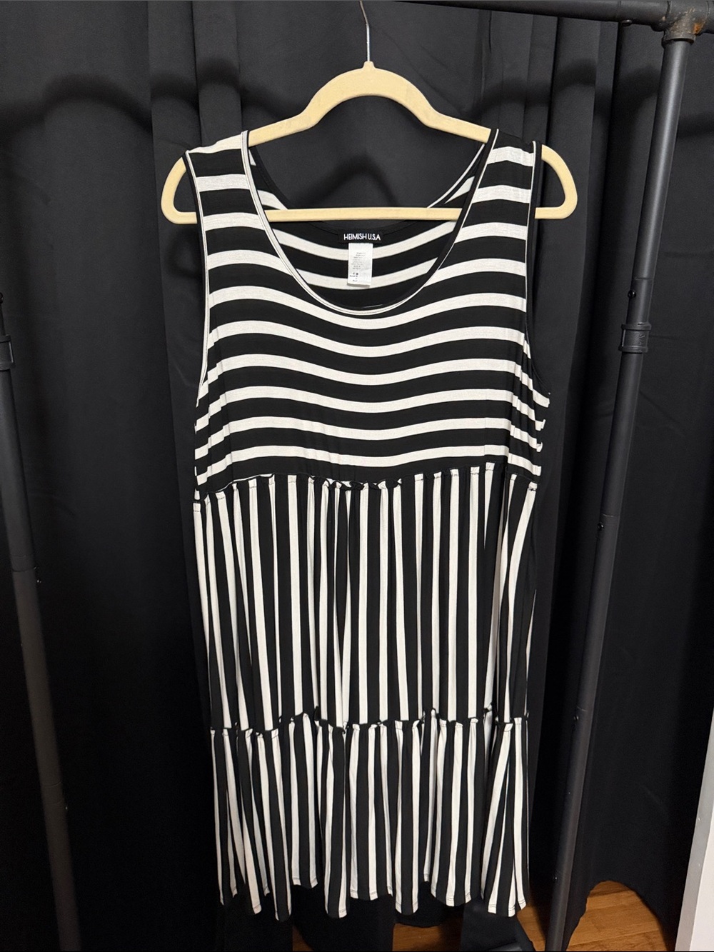 Heimish USA XL Black White Striped Tiered Sleeveless Midi Dress